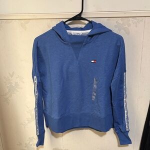 Tommy Hilfiger Women’s Blue Sweater with Logo